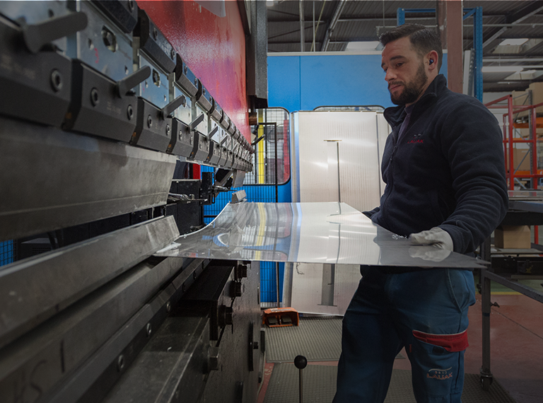 mobile-ticem-tolerie